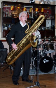 John Bayne plays 'Elephant Stomp' with the 'Bob Dwyer's Bix &  Pieces'  at Farnborough Jazz Club, 30jan2015.  Photo by Mike Witt.