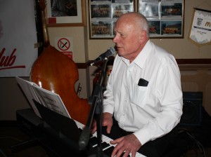 Hugh Crozier (piano) with Bob Dwyer's Bix & Pieces at Farnborough Jazz Club's Xmas Party 18th December 2015. Photo by Mike Witt.