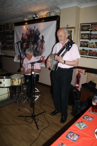 Phil Durrell (banjo) and Pete Lay (drums) with Sussex Jazz Kings at Farnborough Jazz Club (Kent) on 29th April 2016. Photo by Mike Witt.